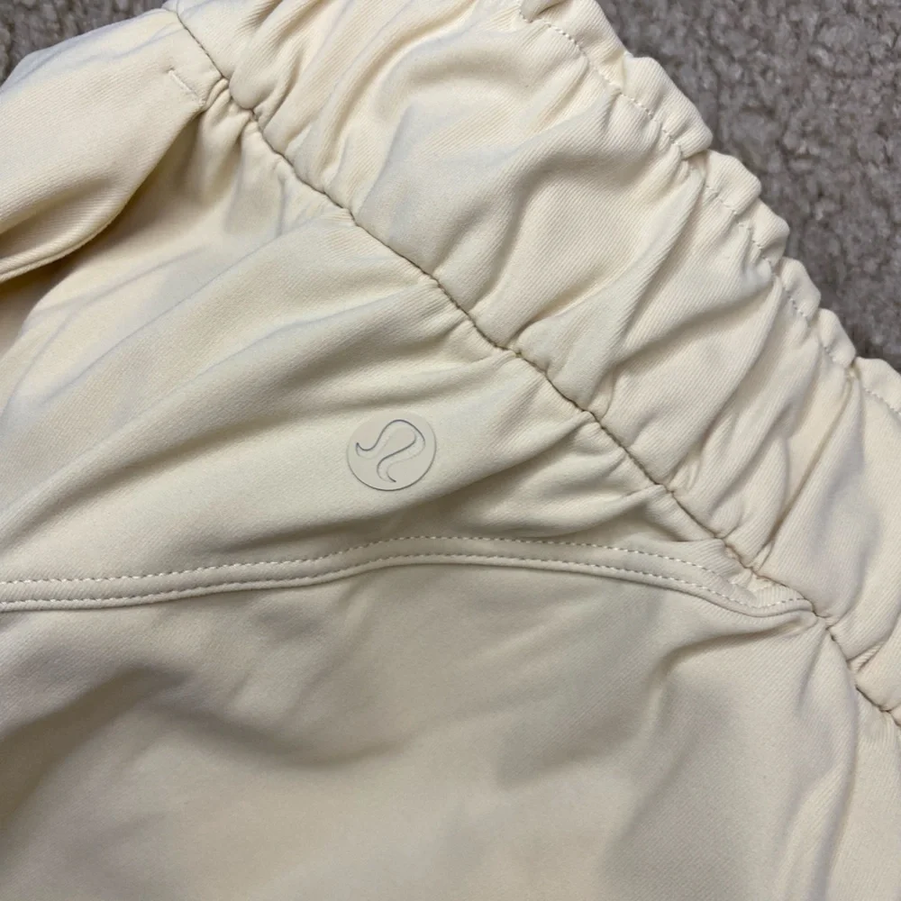 Lululemon Stretch High-Rise Jogger *Full Length Prosecco
